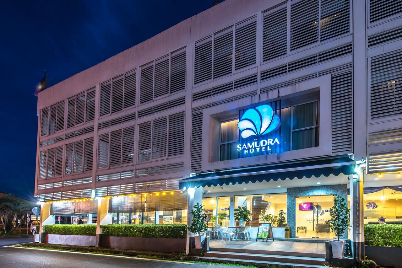 Samudra Hotel Kuching Bagian luar foto